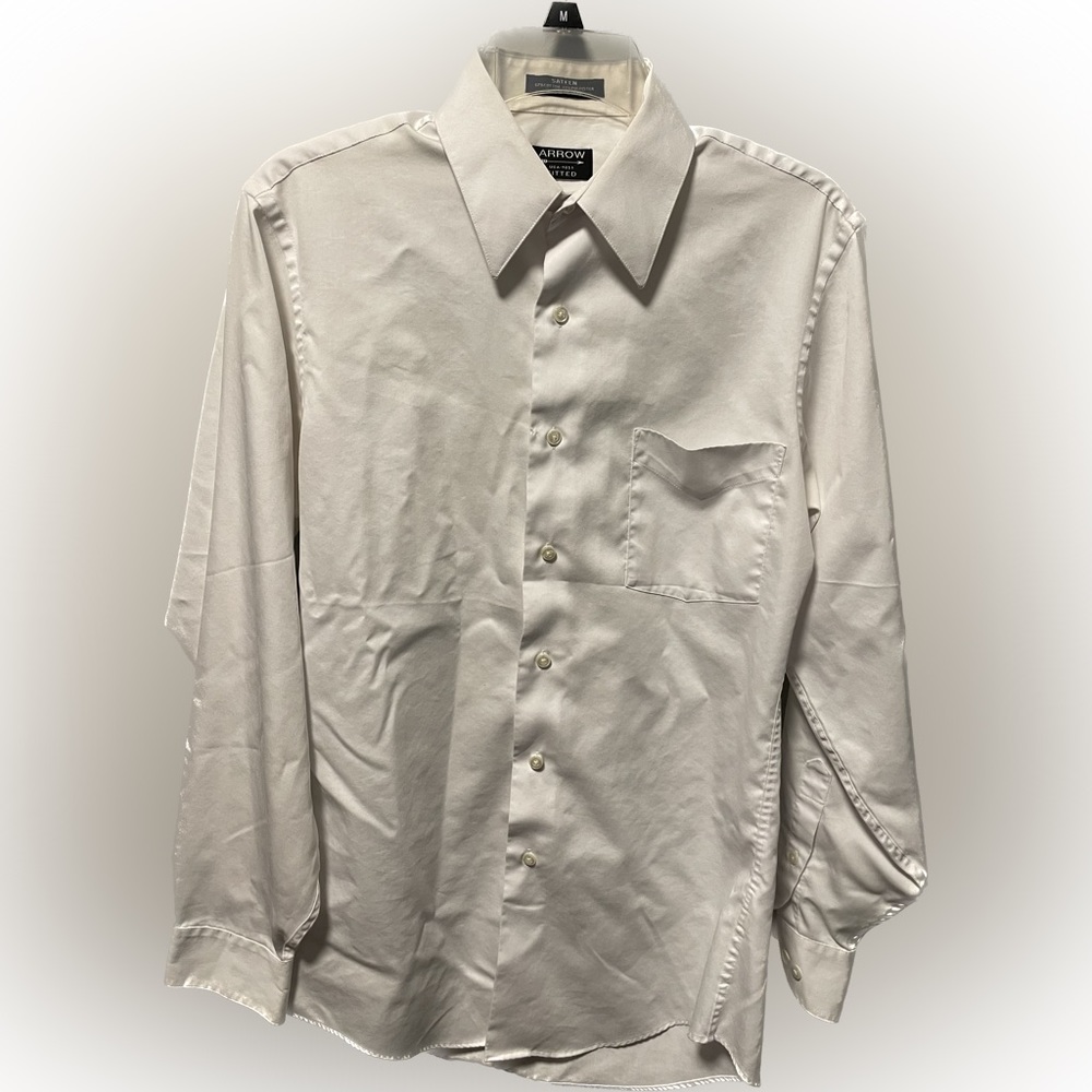Men’s Arrow dress shirt
